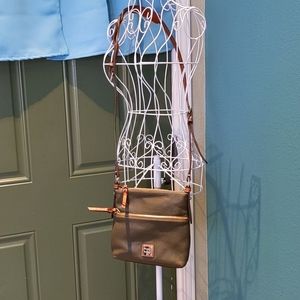 Dooney & Bourke Pebble Grain Letter Carrier